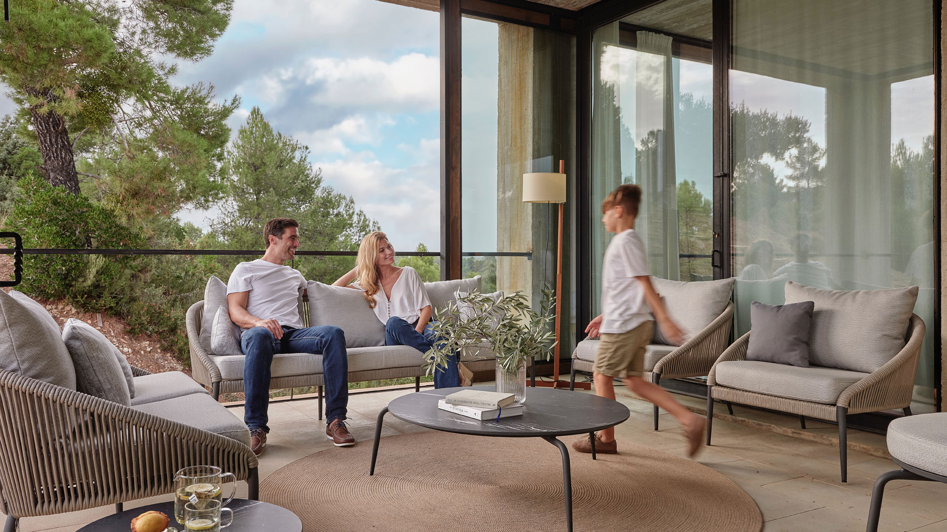 Уличная мебель «Rodona» lounge — Skyline Design, лаунж мебель из роупа